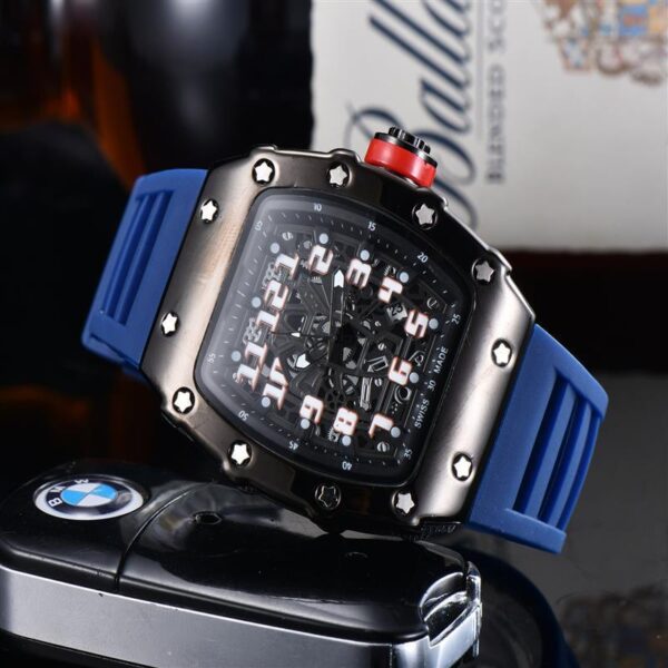 Stainless Steel Hot Selling Quartz Watch - Image 4