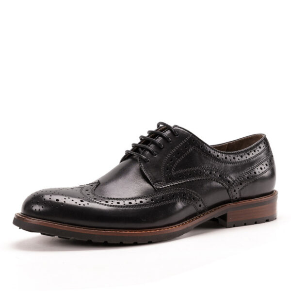 Carved British Vintage Distressed Business Casual Leather Shoes - Image 5